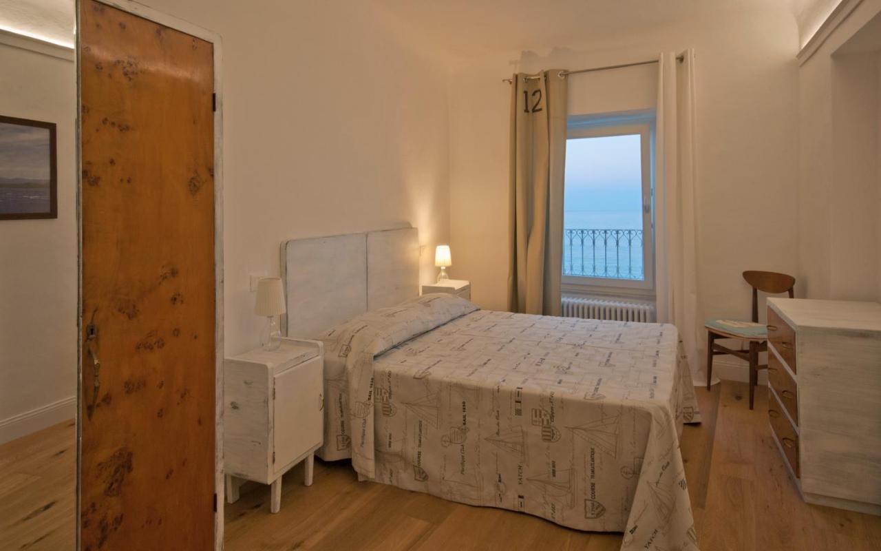 גרוטמארה B&B Tre Finestre Sul Mare מראה חיצוני תמונה